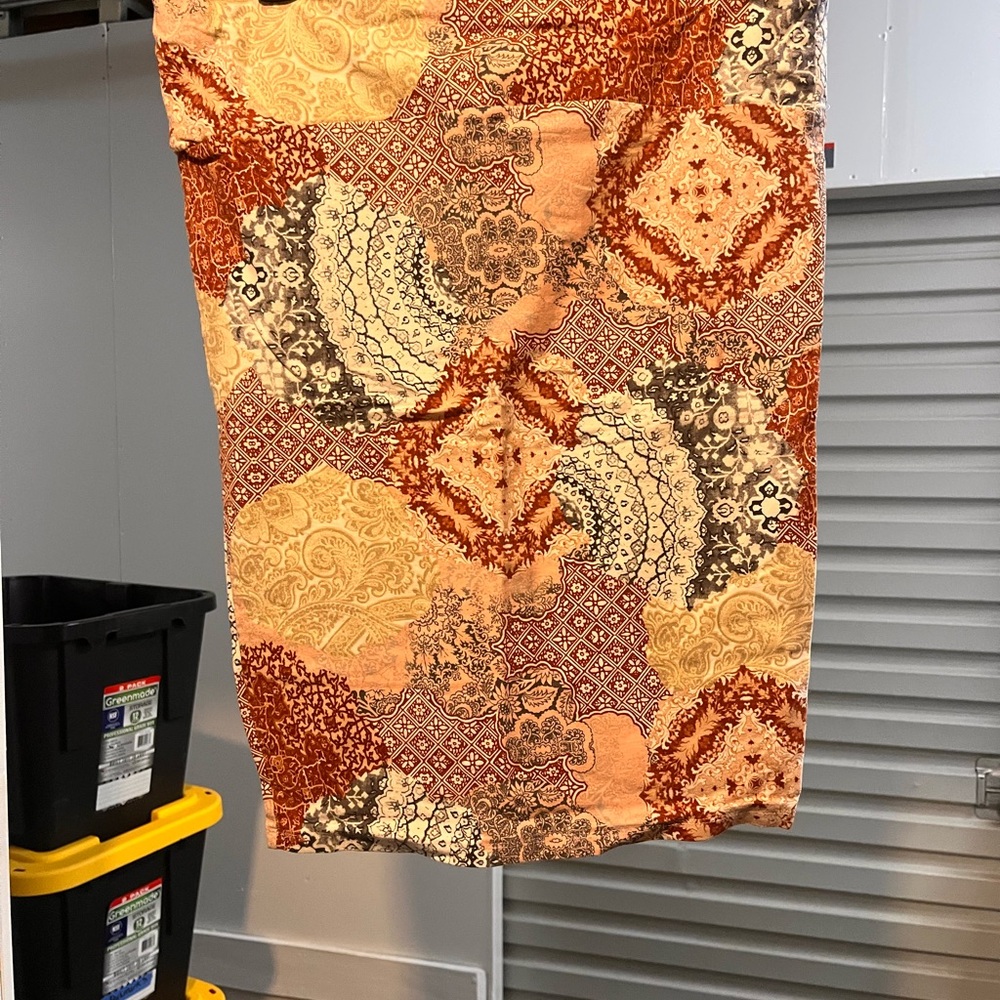 Torrid Elegant Paisley Skirt